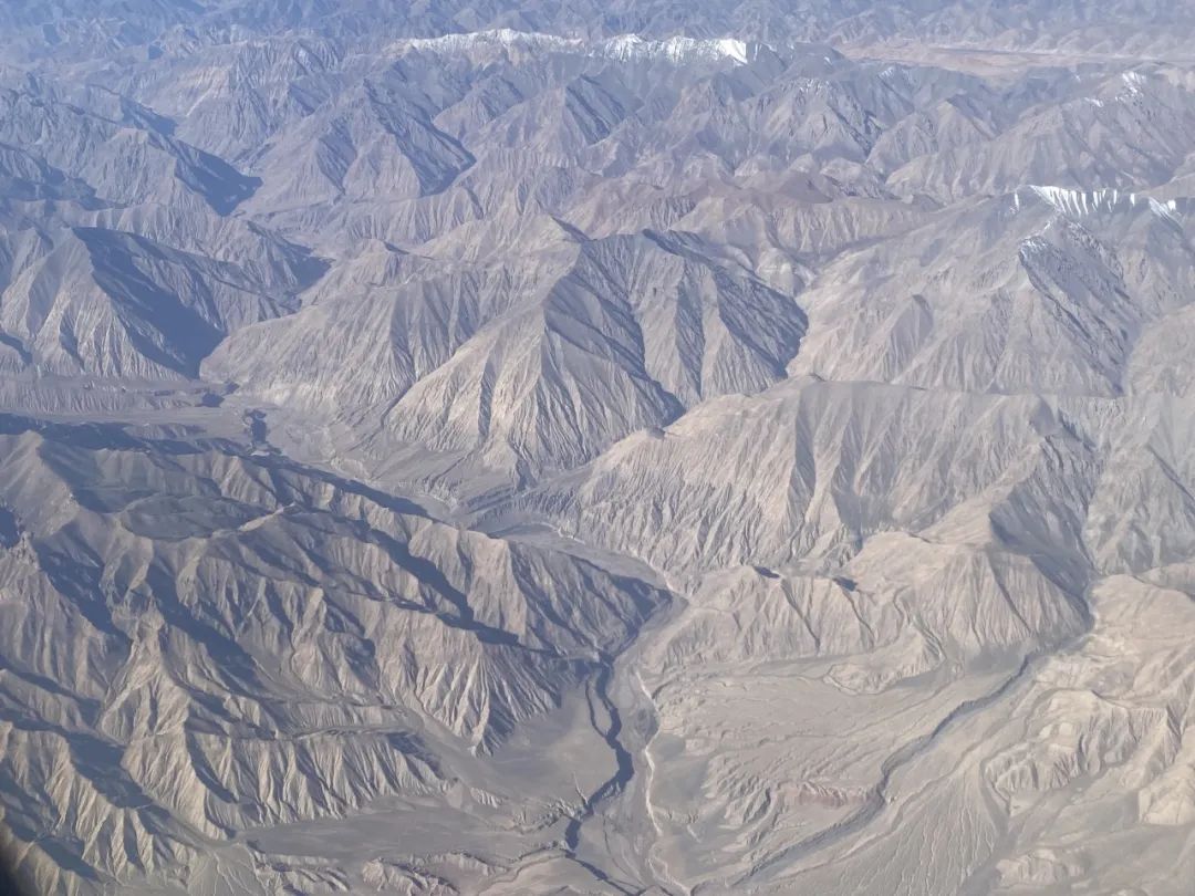 沙海征途,心向未来|2024广东省涂料与油墨行业戈壁徒步挑战之旅 沙海征途,心向未来|2024广东省涂料与油墨行业戈壁徒步挑战之旅